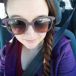 Meet your Posher, Kathrine